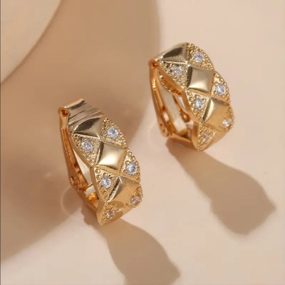 14K Gold 1ct Diamond Womens Round Huggie Earrings Ladies Clip On Huggies Jewelry